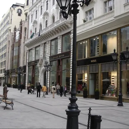 Fashion Street *