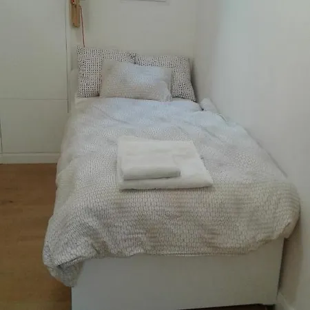 Fashion Street Apartment